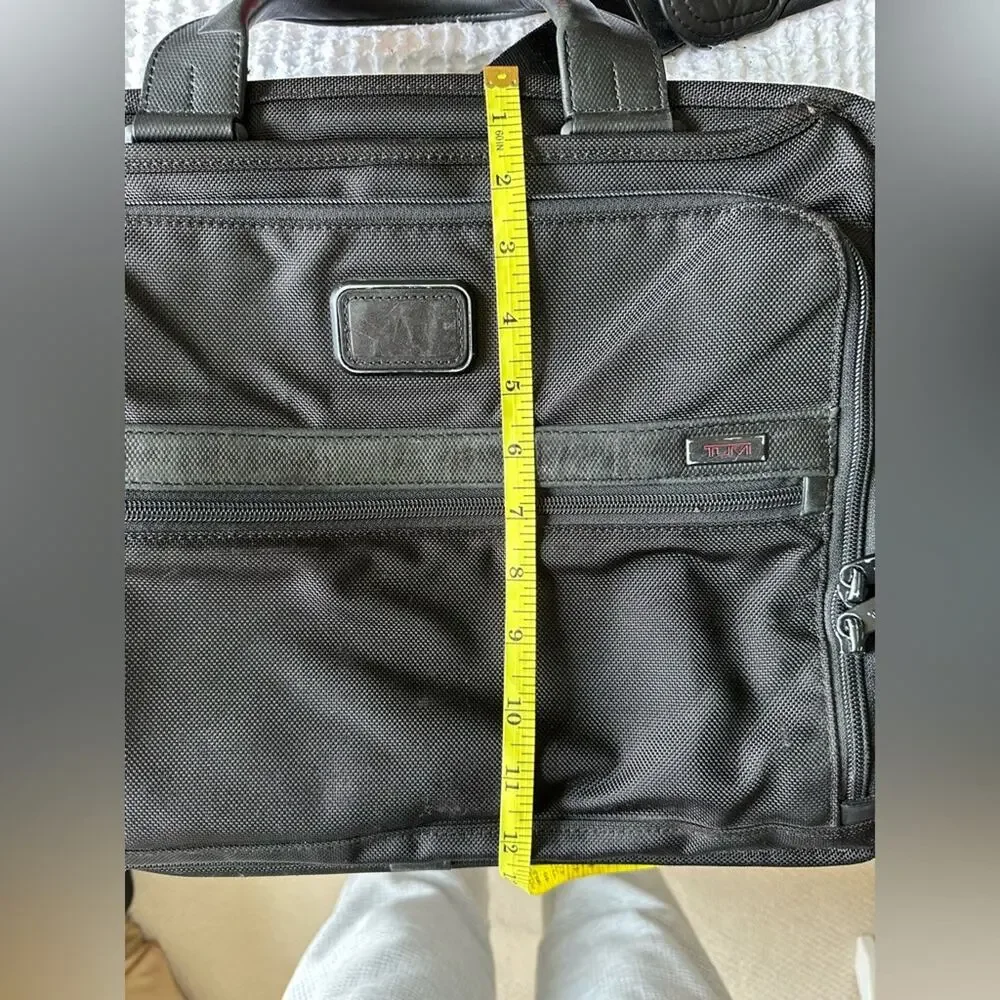 Tumi Slim Deluxe Portfolio Alpha 3